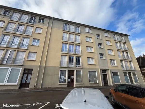 Local 63 m² Autun