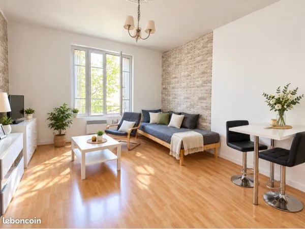 Studio beaucoup de charme centre ville