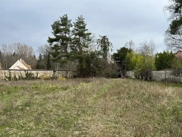 Terrain 326 m²