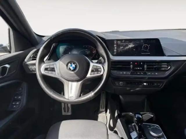 Bmw Serie 1 série 1 116ia 109ch m sport dkg7 — photo 10
