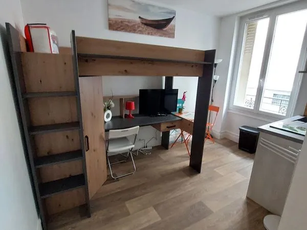 Studio 1 pièce 12 m²