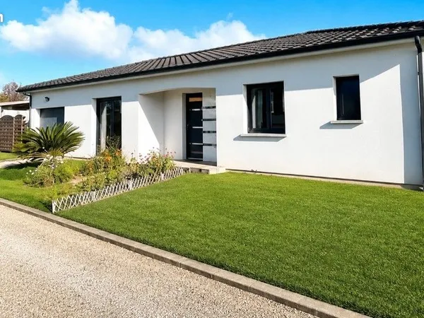 Maison Location Fauguerolles 4p 100m² 800€