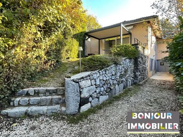 Maison 4 pièces 97 m²