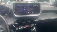 Peugeot 2008 1.2 Hybrid 145ch Envy e-DCS6 — photo 19