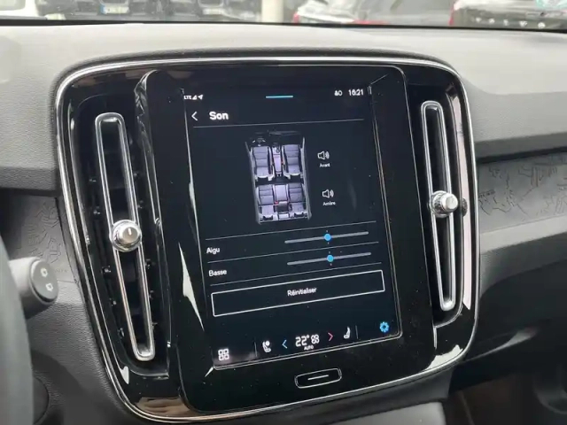 Volvo Xc40 recharge 231 ch 1edt — photo 31