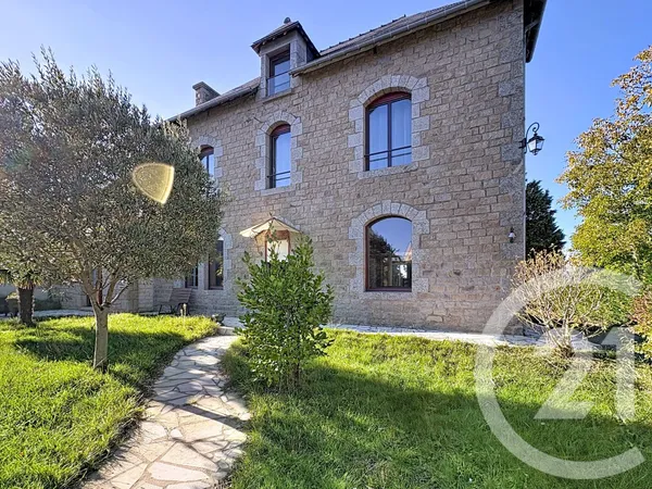 Maison 6 pièces 175 m²