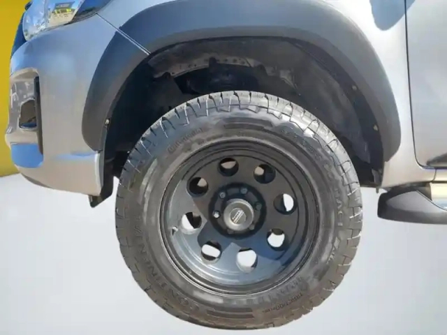 Toyota Hilux xtra cab invincible 4wd — photo 9