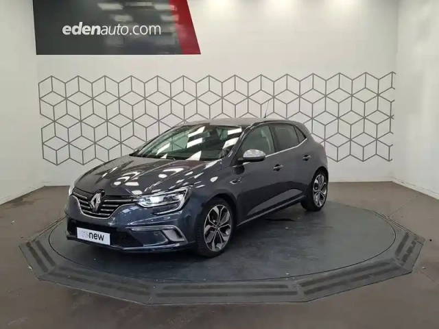 Renault Megane mégane iv berline tce 140 fap — photo 26