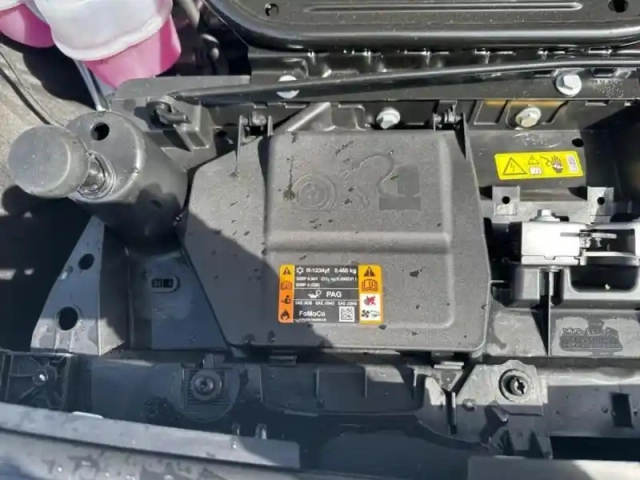 Ford Explorer 170ch standard range 52kwh style rwd — photo 10