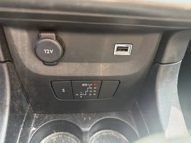 Citroën C3 puretech 110 s&amp;s eat6 — photo 23