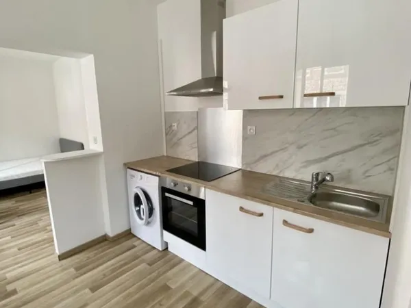 Meublé 1 pièce 28 m²
