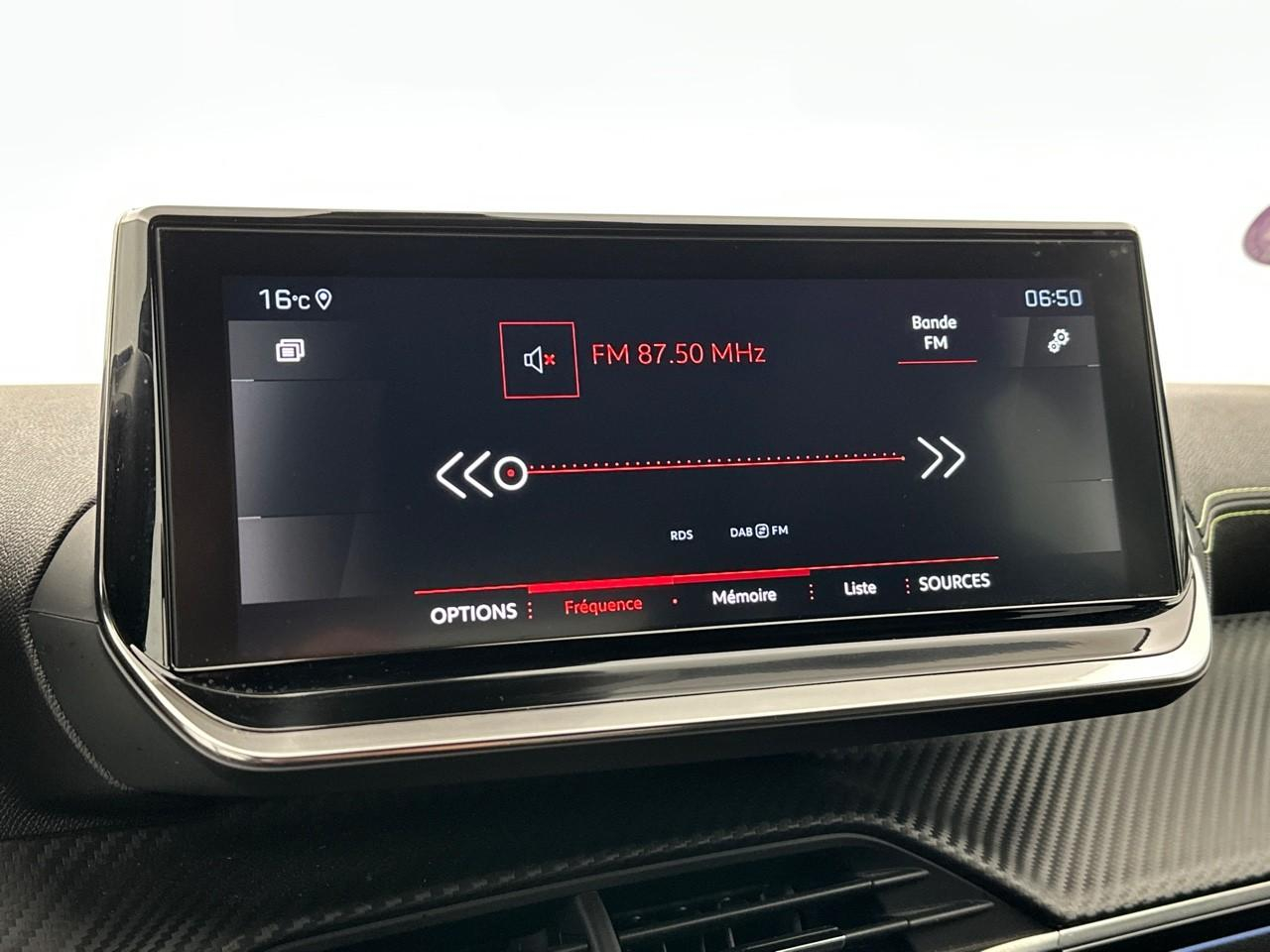 Peugeot 2008 puretech 130 s&s bvm6 gt — photo 22