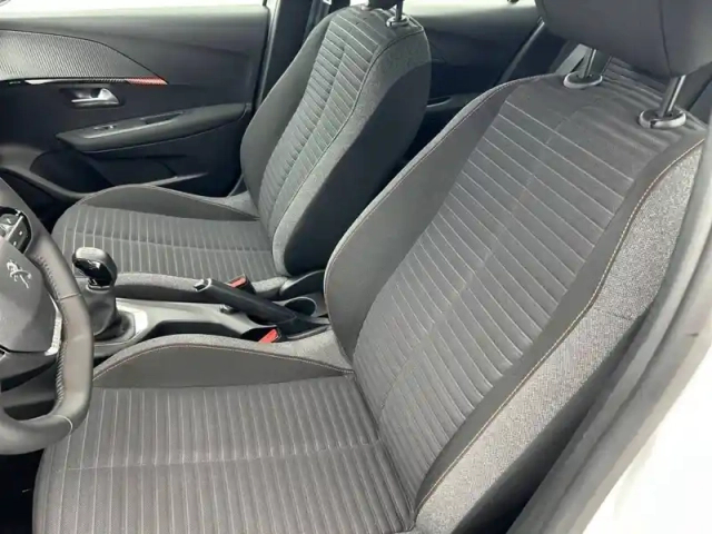 Peugeot 208 puretech 75 s&amp;s bvm5 — photo 32