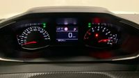 Peugeot 2008 1.2 PureTech 130ch S&S Allure Pack EAT8 — photo 10