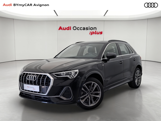 Audi Q3 45 TFSIe 245 ch S tronic 6