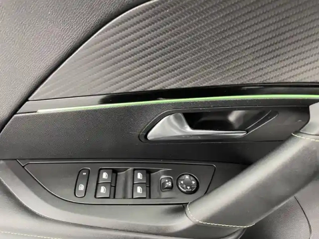 Peugeot 2008 puretech 130 s&amp;s eat8 — photo 83