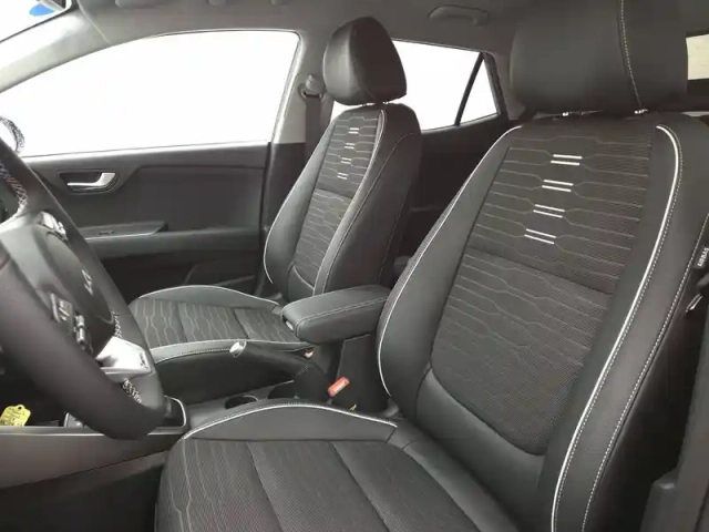 Kia Stonic 1.0 t-gdi 100 ch dct7 — photo 56