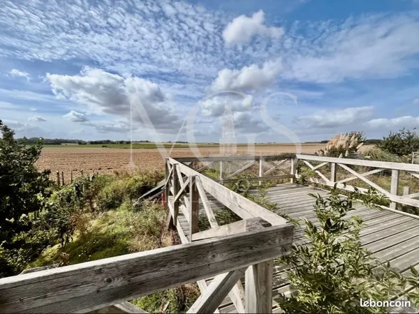 Local pro 200 m² - terrain 1 100 m² - Boiry-Becquerelle