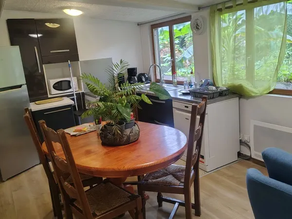 Loue T2 Centre-ville 50m2