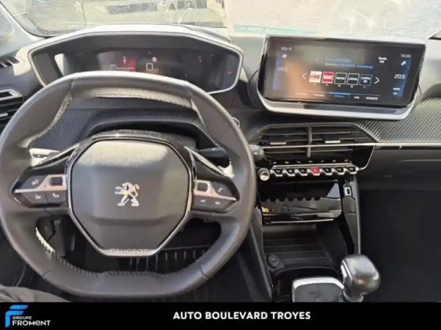 Peugeot 208 1.5 bluehdi 100ch s&amp;s allure — photo 8