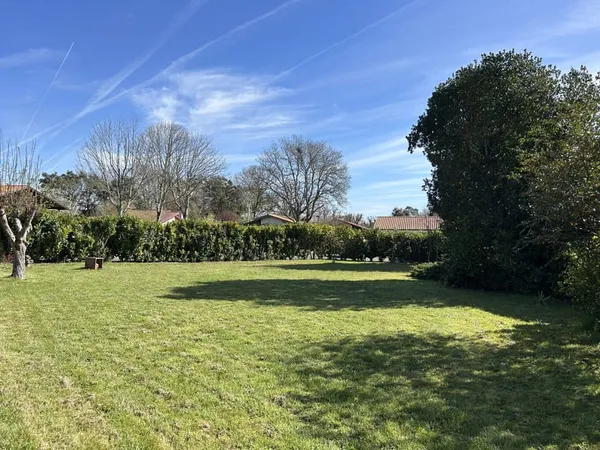 Terrain de 529m2 - quartier calme Seignosse bourg