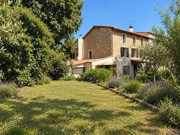Maison 4 pièces 172 m²