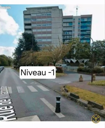 Place de parking sécurisée à louer - Vélizy-Villacoublay
