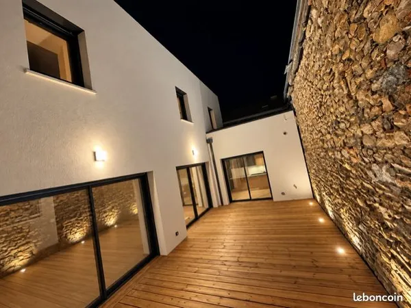 Villa neuve - 4 ch. - Centre Cholet - Parking - Basse conso