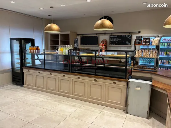 Boulangerie, pâtisserie 200 m² Voisins-le-Bretonneux