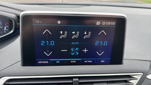 Peugeot 3008 1.6 BlueHDi 120 - Active Business – 2017 – 169986 km – Diesel – Boîte Manuelle — photo 10