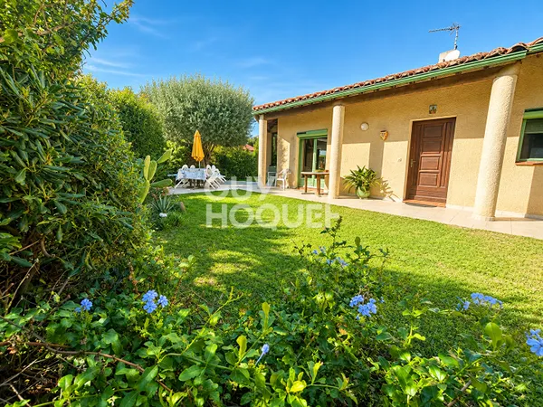 MAISON DE PLAIN-PIED DE 123 m² AVEC JARDIN ARBORÉ ET GARAGE