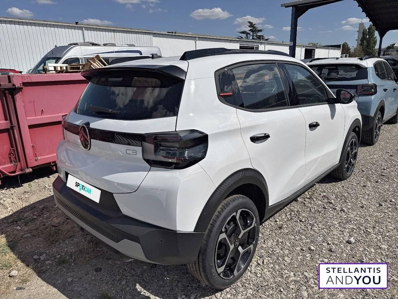 Citroën C3 hybride 110 ch automatique plus — photo 3
