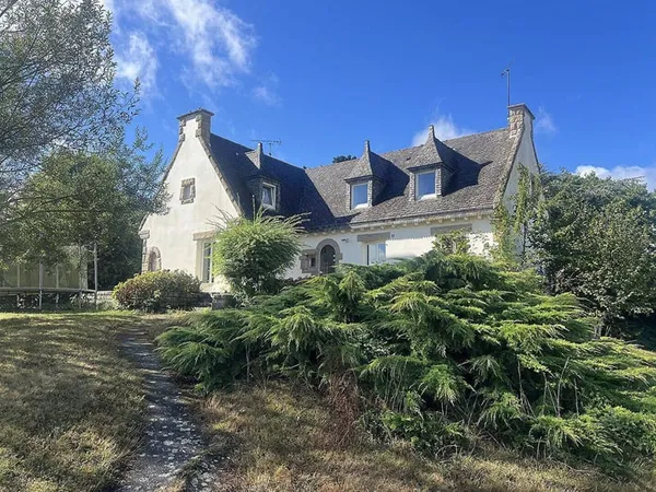 Maison 6 pièces 202 m²