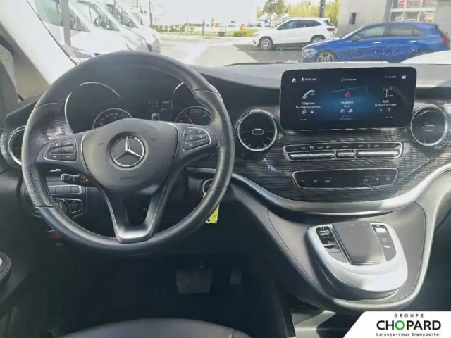 Mercedes Classe V eqv 300 extra long 204 ch — photo 12