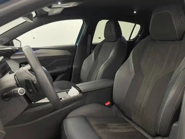 Peugeot 308 hybrid 136 e-dcs6 — photo 14