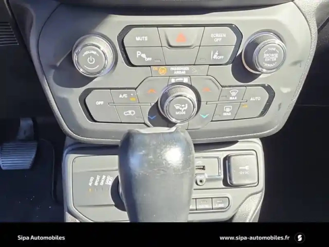 Jeep Renegade 1.3 gse t4 240 ch phev at6 4xe eawd — photo 77