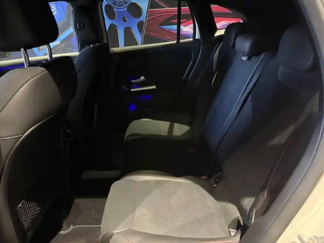 Mercedes Gla 200 d 8g-dct — photo 20
