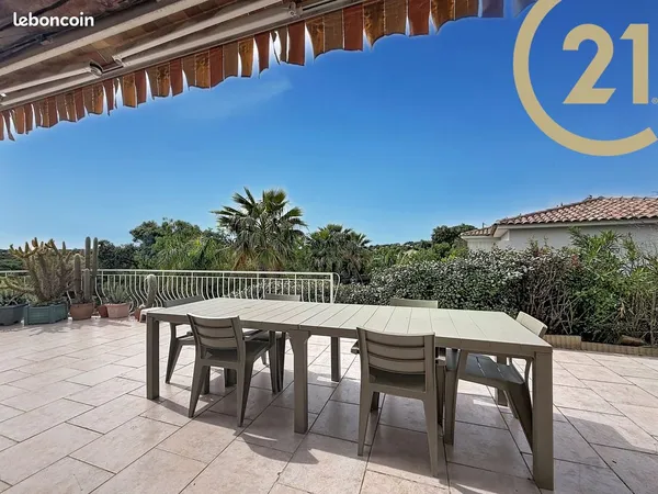 Villa 4 pièces 121 m²