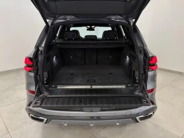 Bmw X5 xdrive50e 489ch m sport — photo 10
