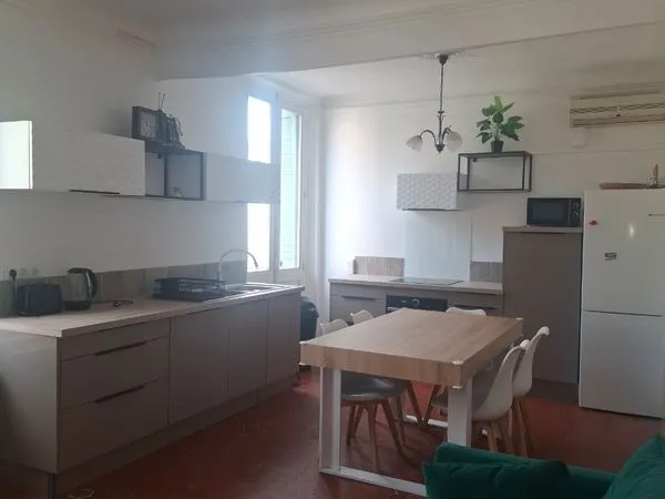 Appartement Apt T.4