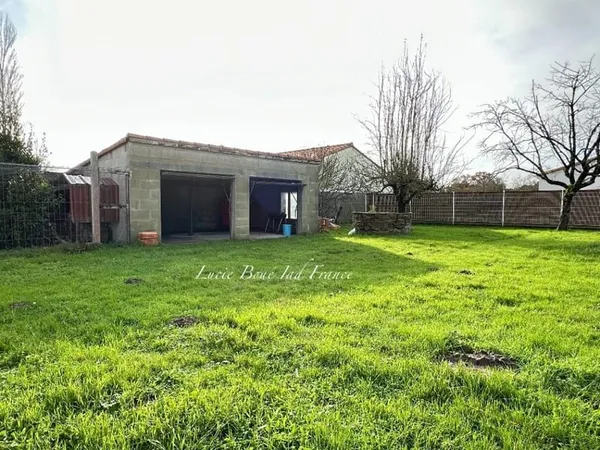 Terrain 729 m²