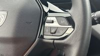 Peugeot 308 1.2 Hybrid 145ch Style e-DCS6 — photo 17