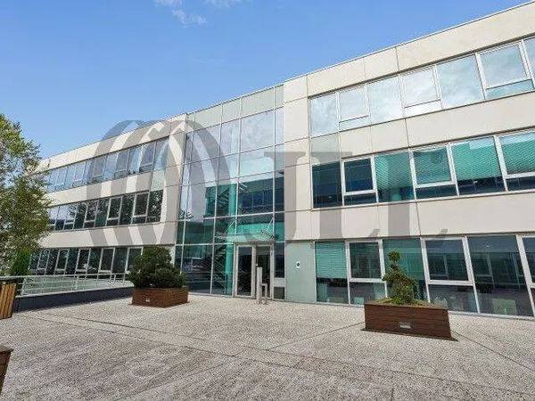 Bureau 1135 m²