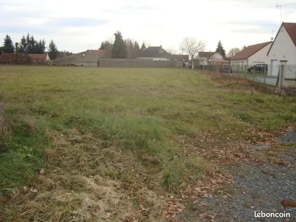 Terrain a gouzon
