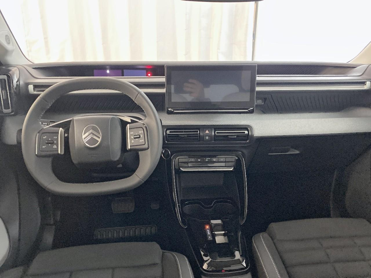 Citroën C3 Aircross hybride 145 ch aut max — photo 8