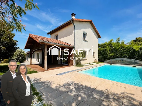 Maison familiale 158 m², 5 chambres, Piscine, Terrain de 1 005 m²