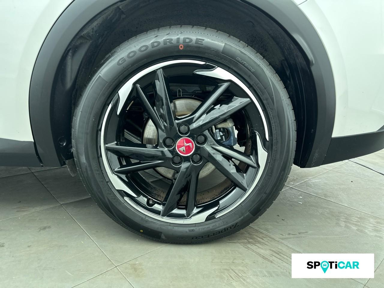 Ds Ds 7 crossback e-tense 4x4 300ch performance line + — photo 11