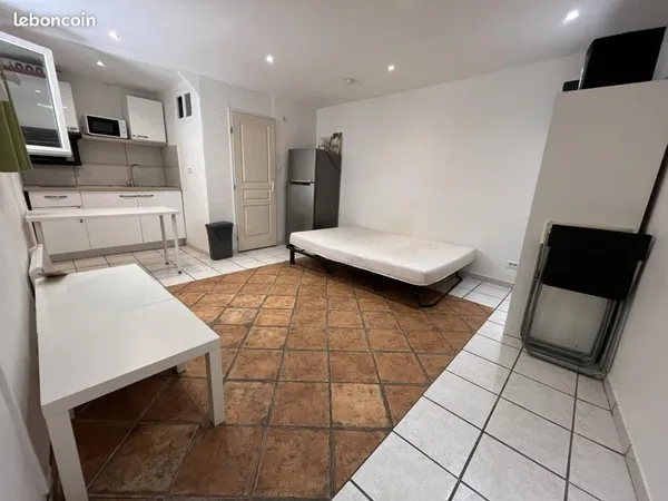 Studio 1 pièce 22 m²