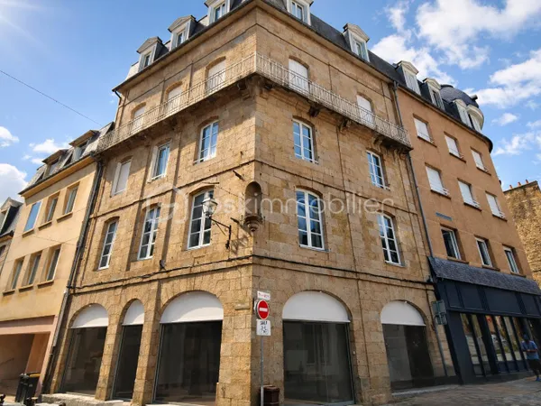 Fonds de commerce 5 pièces 270 m²