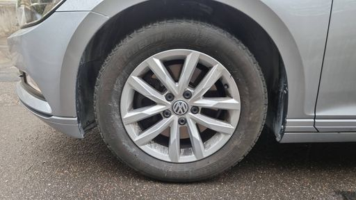Volkswagen Passat SW 1.4 TSI 150 DSG7 - Confortline Business – 2018 – 116451 km – Essence – Boîte Automatique — photo 22